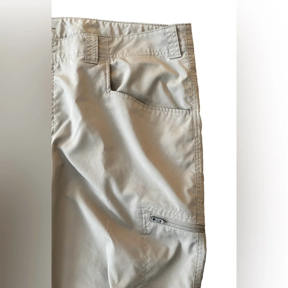 Columbia MENS Omni shield sun protect khaki top stop hiking pants SZ 42 Gorpcore